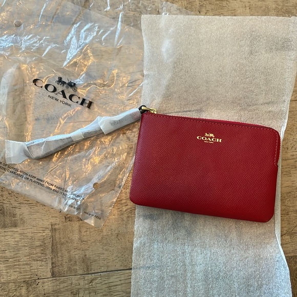 NWT Red Coach wristlet - Picture 2 of 9